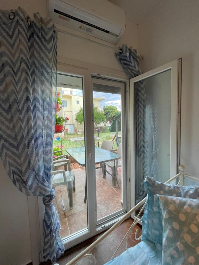 Maria Apartments Nea Karvali Exteriér fotografie
