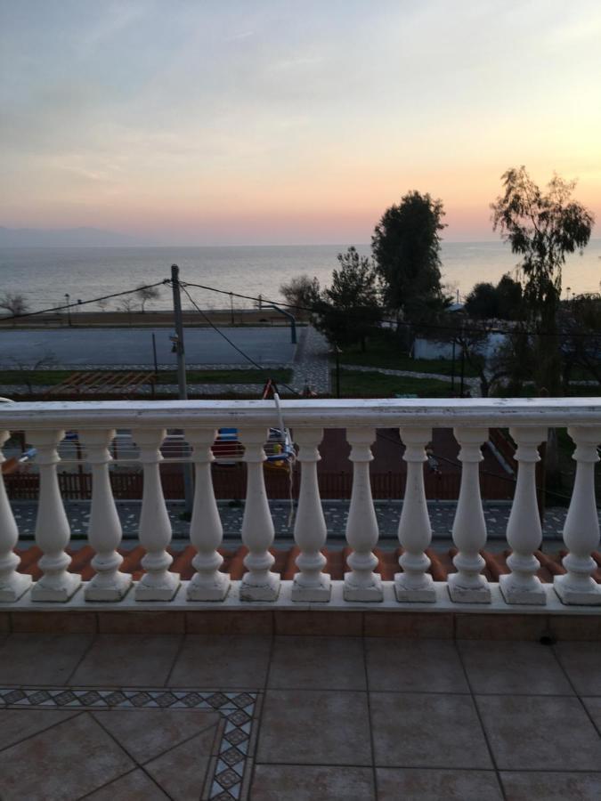 Maria Apartments Nea Karvali Exteriér fotografie