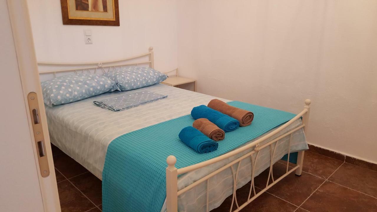 Maria Apartments Nea Karvali Exteriér fotografie