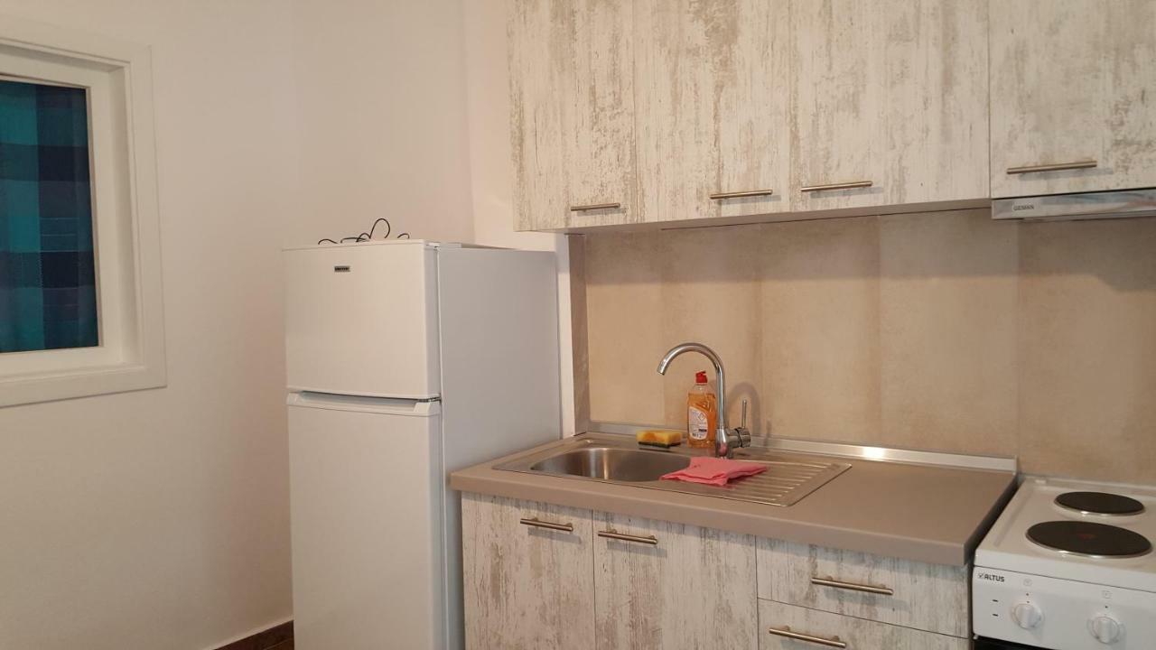Maria Apartments Nea Karvali Exteriér fotografie