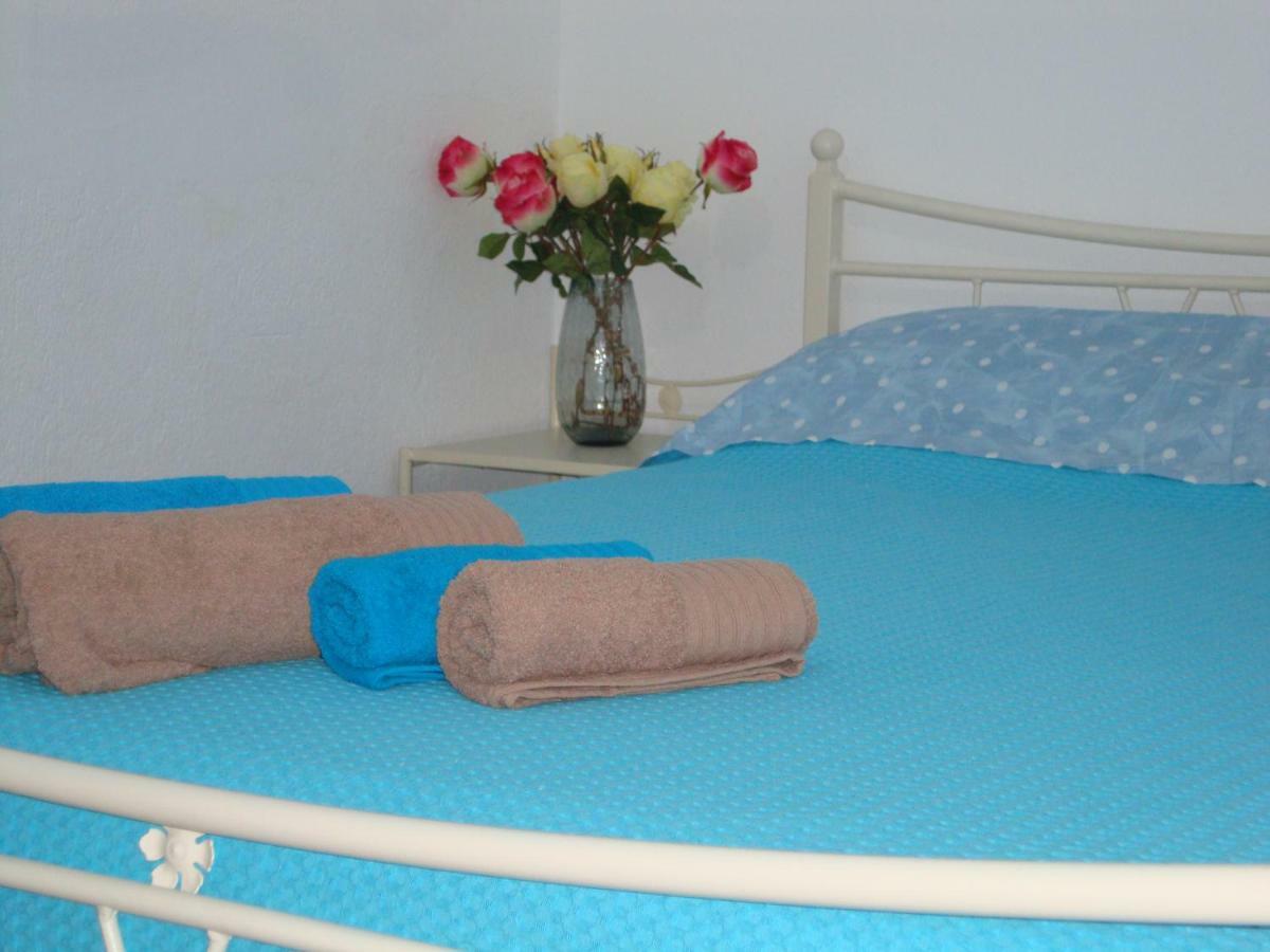 Maria Apartments Nea Karvali Exteriér fotografie
